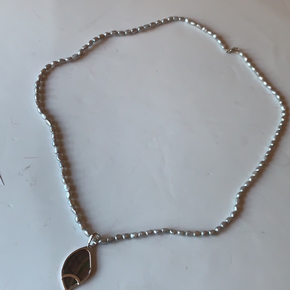 925 silver and Fresh water pearl and mother of pearl strand and pendant - Picture 8 of 10